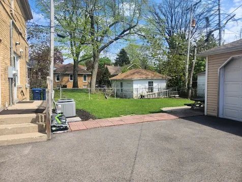 409-11 West Keith Avenue Waukegan IL 60085