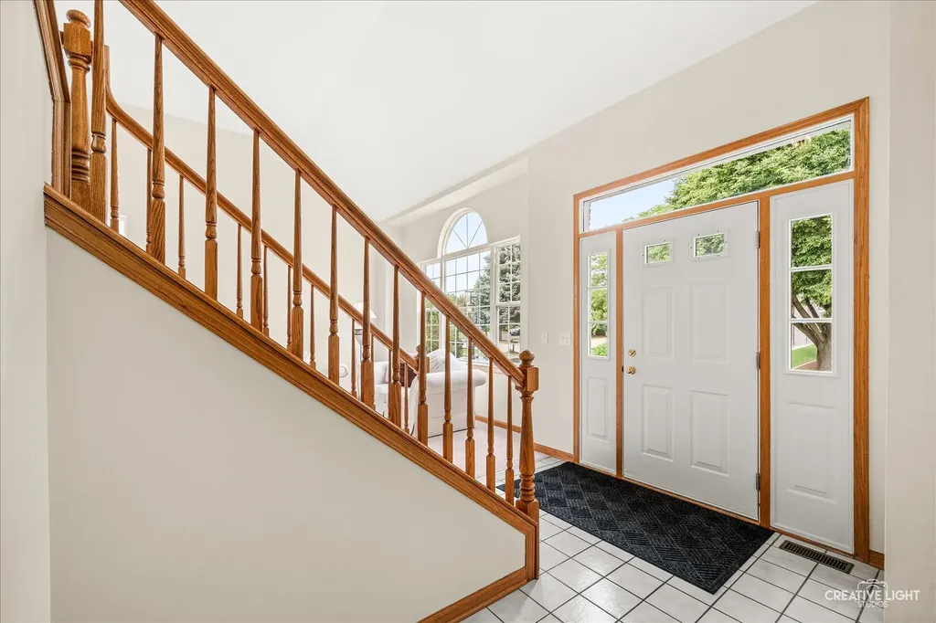 2324 Snapdragon Road Naperville IL 60564