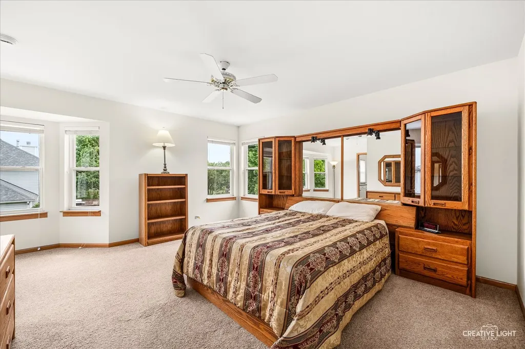 2324 Snapdragon Road Naperville IL 60564