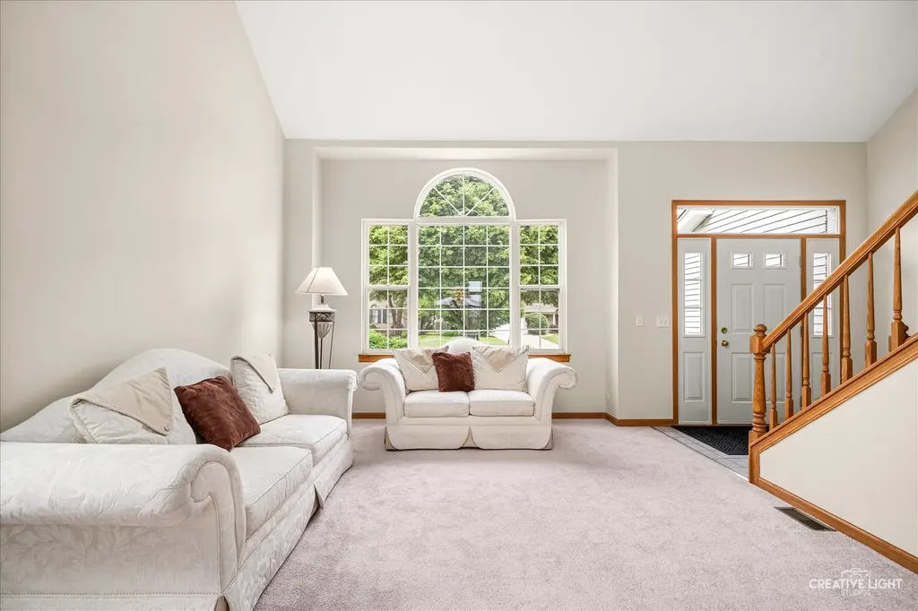 2324 Snapdragon Road Naperville IL 60564