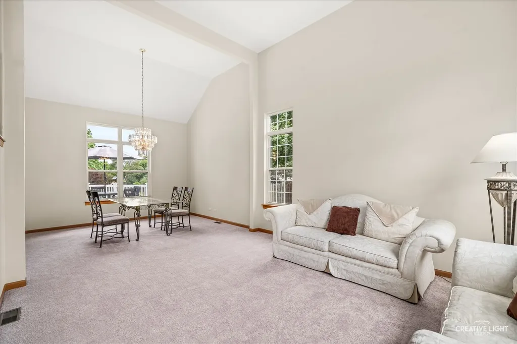2324 Snapdragon Road Naperville IL 60564