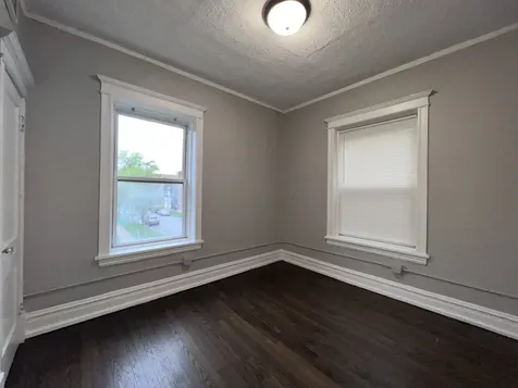 2707 East 78th Street Chicago IL 60649