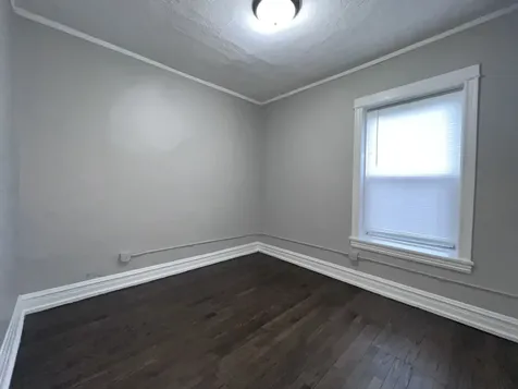 2707 East 78th Street Chicago IL 60649