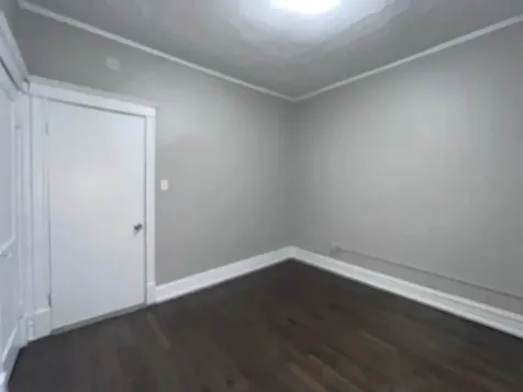 2707 East 78th Street Chicago IL 60649