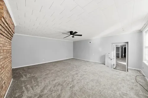 11731 South Bell Avenue Chicago IL 60643