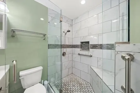11731 South Bell Avenue Chicago IL 60643