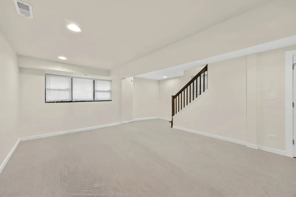 1615 West Ohio Street Chicago IL 60622