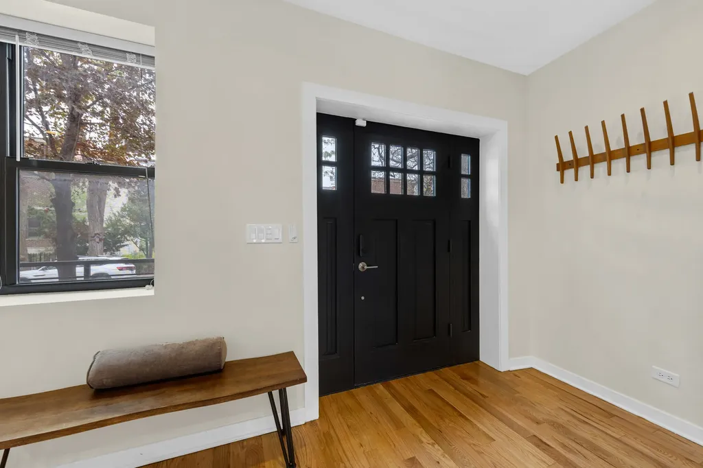 1615 West Ohio Street Chicago IL 60622