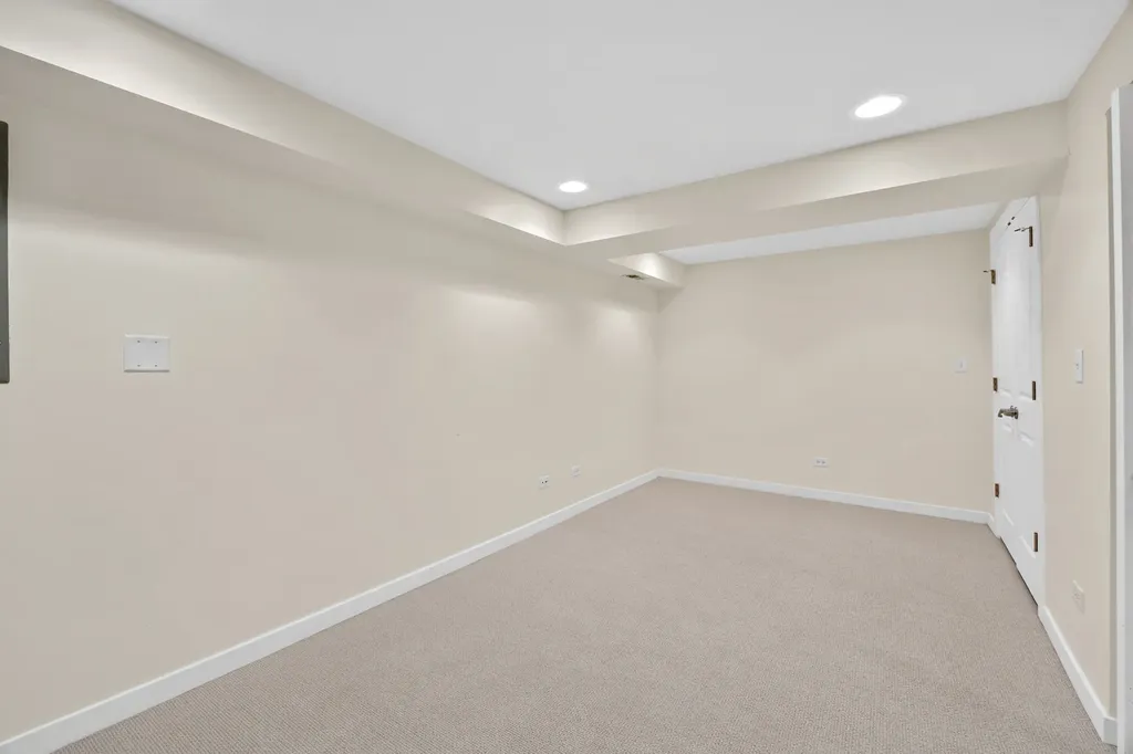 1615 West Ohio Street Chicago IL 60622