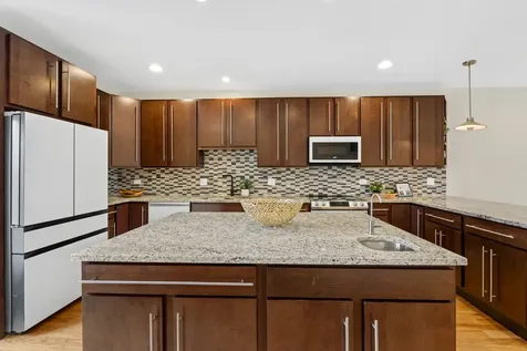 1615 West Ohio Street Chicago IL 60622