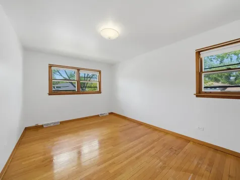 18345 Pierce Avenue Homewood IL 60430
