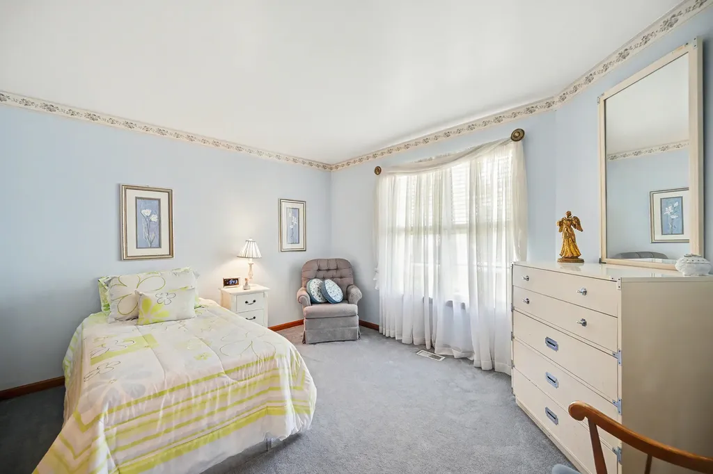 21068 West Hazelnut Lane Plainfield IL 60544