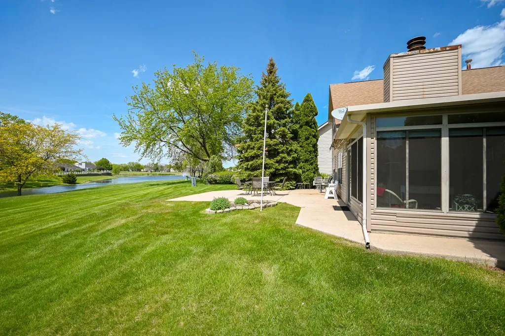 21068 West Hazelnut Lane Plainfield IL 60544