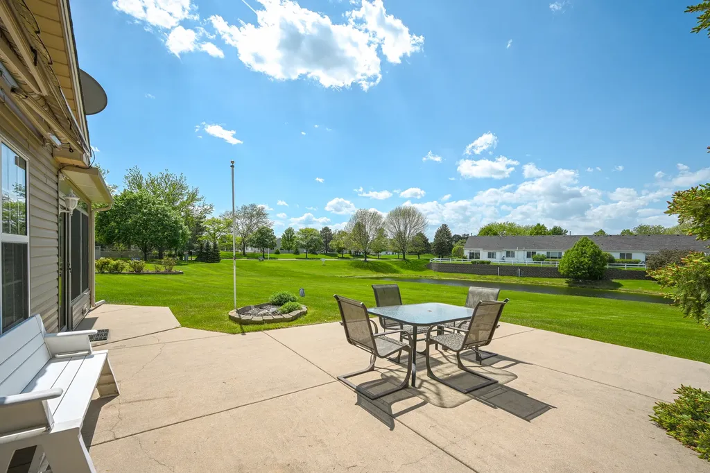 21068 West Hazelnut Lane Plainfield IL 60544