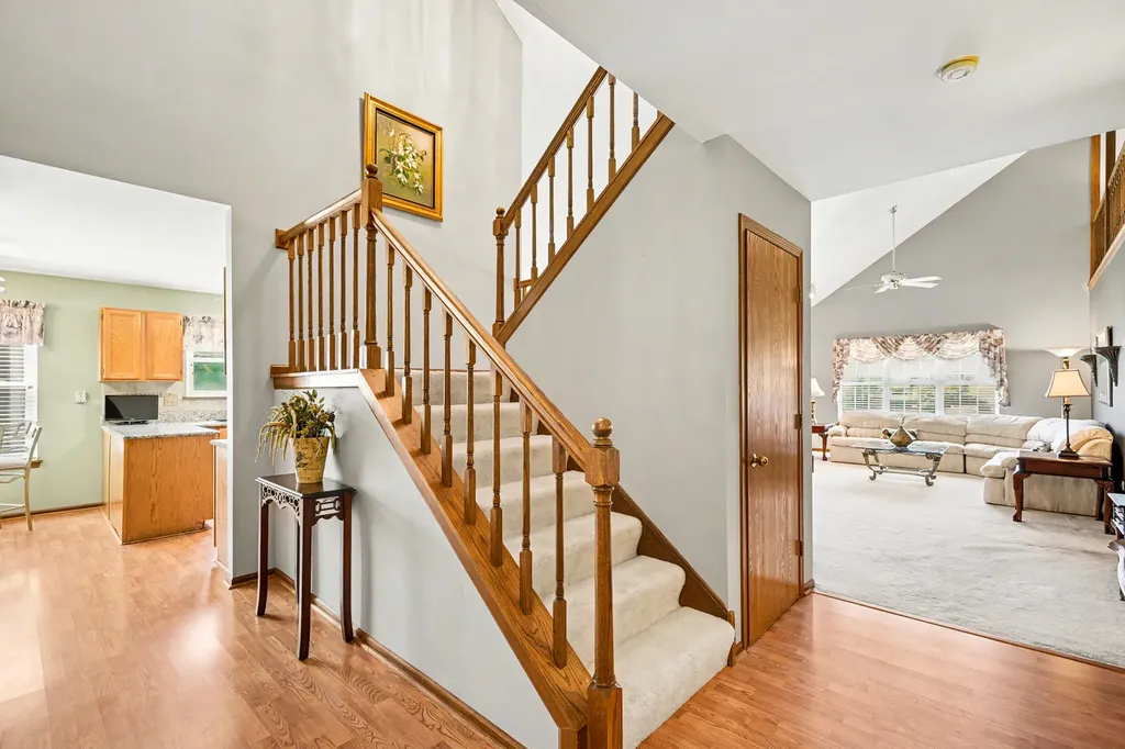 21068 West Hazelnut Lane Plainfield IL 60544