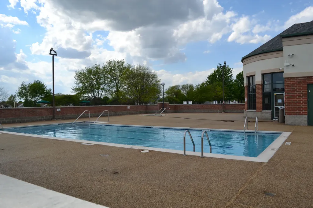 21068 West Hazelnut Lane Plainfield IL 60544