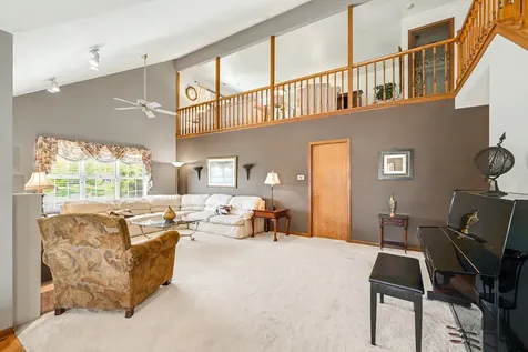 21068 West Hazelnut Lane Plainfield IL 60544