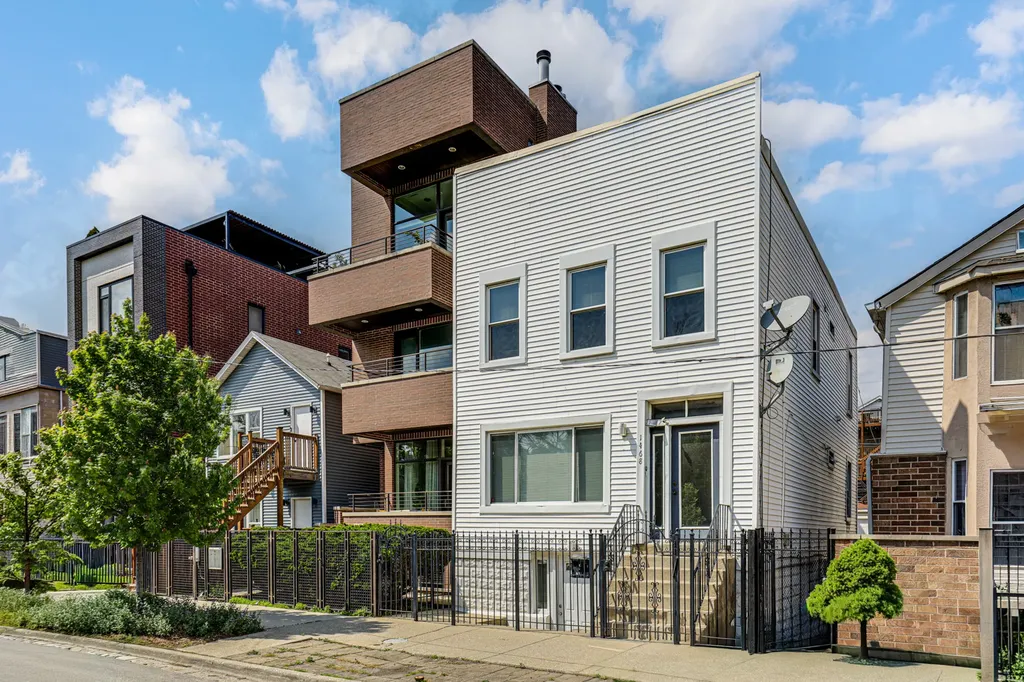 1468 West Ohio Street Chicago IL 60642