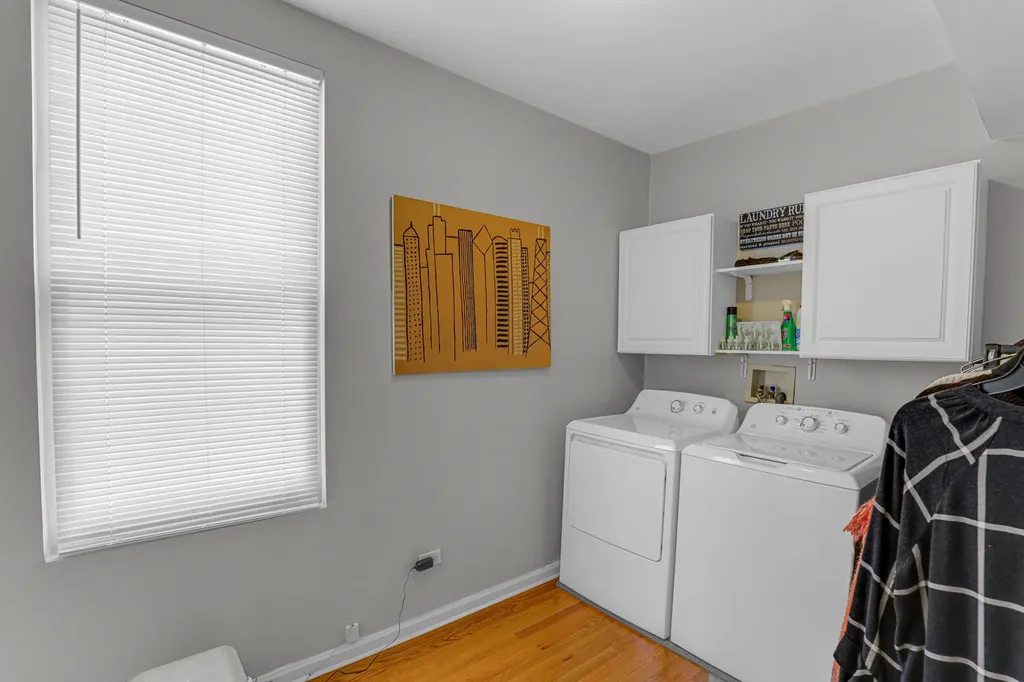 1468 West Ohio Street Chicago IL 60642