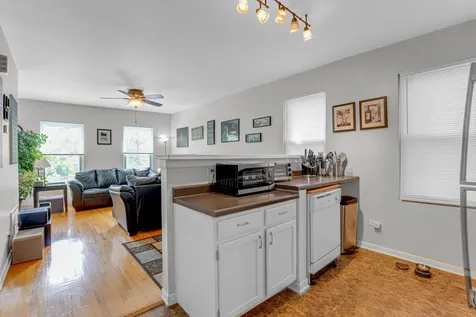 1468 West Ohio Street Chicago IL 60642