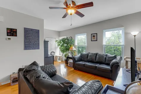 1468 West Ohio Street Chicago IL 60642