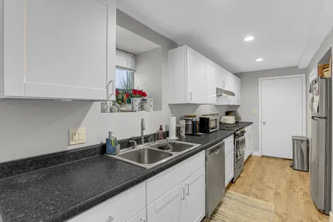 1468 West Ohio Street Chicago IL 60642
