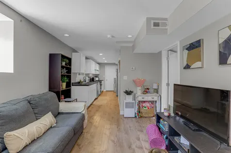 1468 West Ohio Street Chicago IL 60642