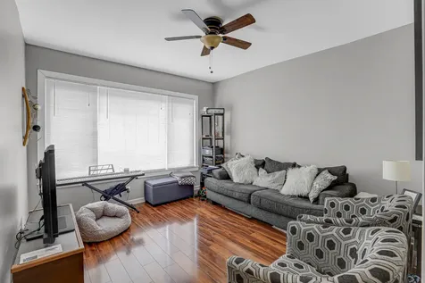 1468 West Ohio Street Chicago IL 60642