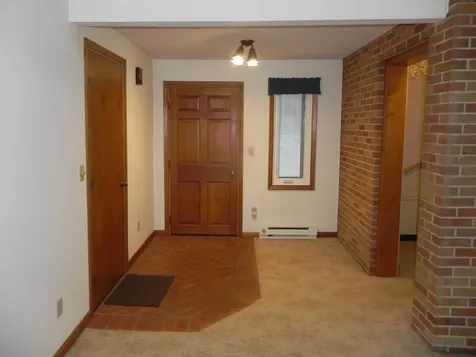 9 East North Court Decatur IL 62526