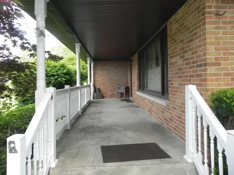 9 East North Court Decatur IL 62526