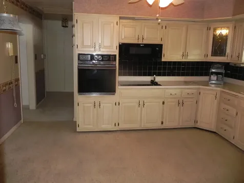 9 East North Court Decatur IL 62526