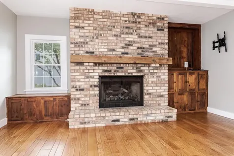 12 Norbloom Avenue Bloomington IL 61701