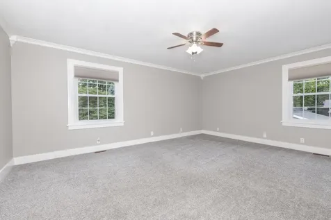 12 Norbloom Avenue Bloomington IL 61701