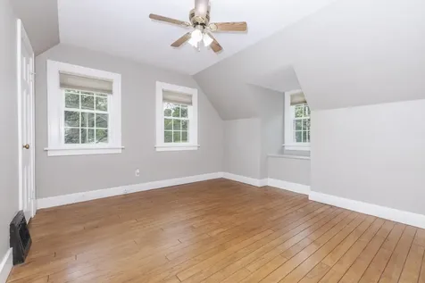 12 Norbloom Avenue Bloomington IL 61701