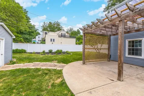 12 Norbloom Avenue Bloomington IL 61701