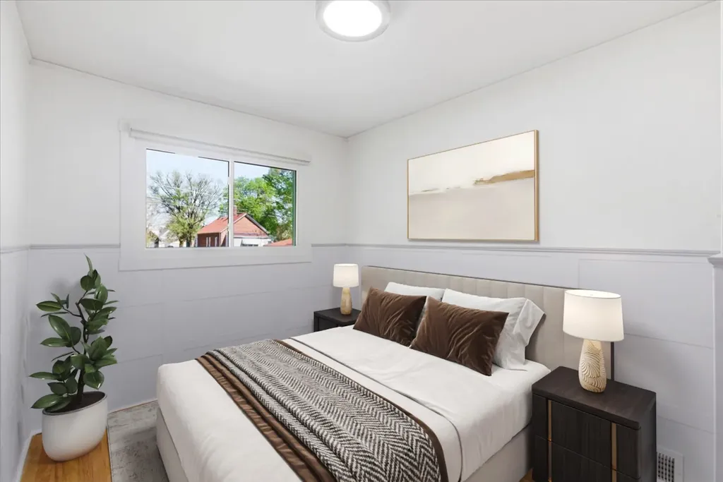 6323 South Wood Street Chicago IL 60636