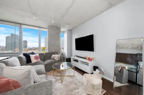 659 West Randolph Street Chicago IL 60661
