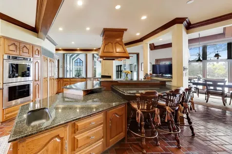 82 Hawley Woods Road Barrington Hills IL 60010