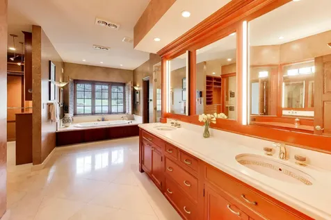 82 Hawley Woods Road Barrington Hills IL 60010