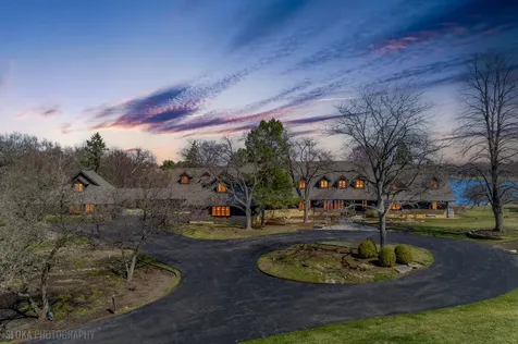 82 Hawley Woods Road Barrington Hills IL 60010
