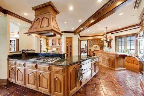 82 Hawley Woods Road Barrington Hills IL 60010