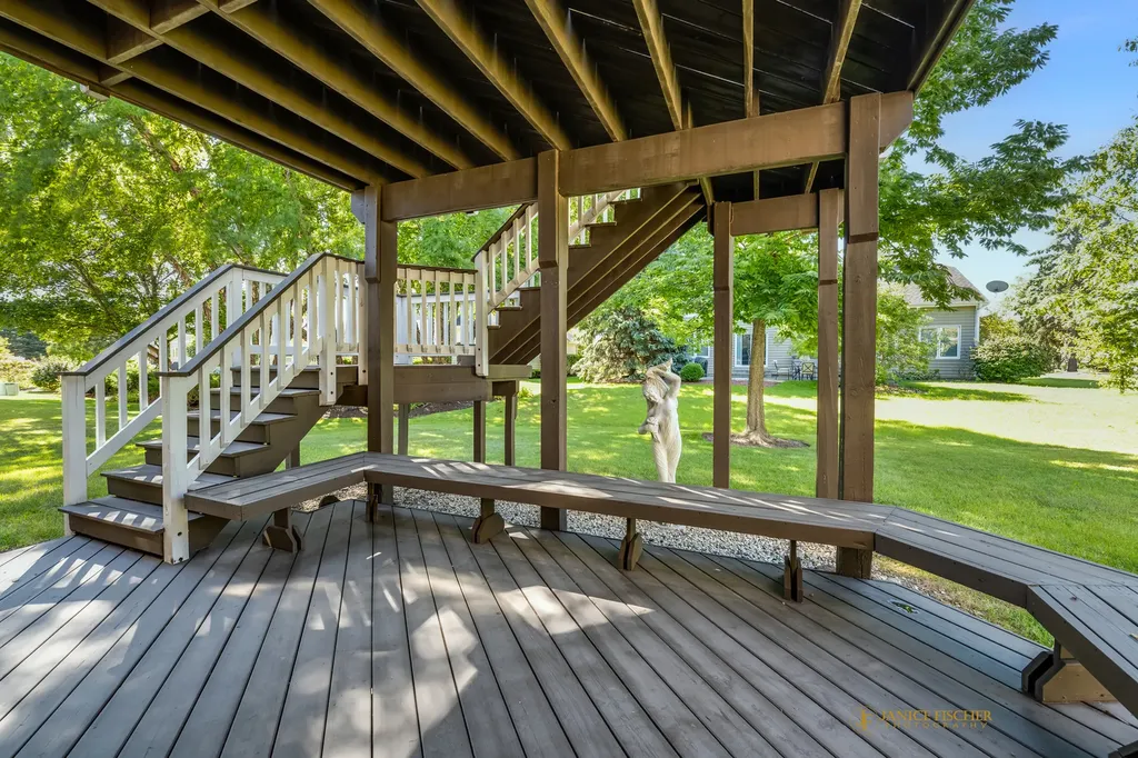 6 Sherwood Court Lake In The Hills IL 60156