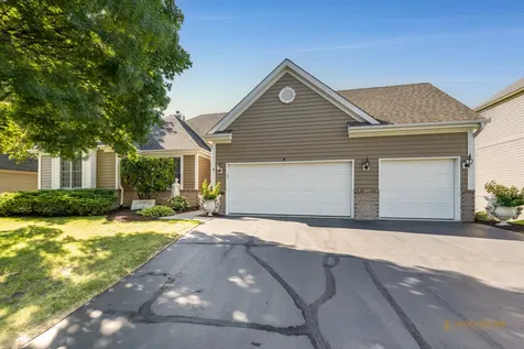 6 Sherwood Court Lake In The Hills IL 60156