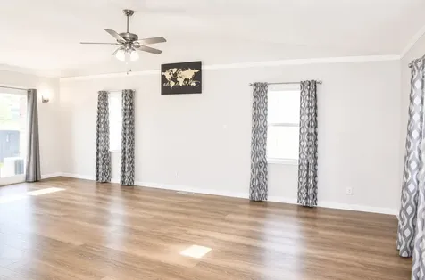 2006 East 7th Street Sterling IL 61081