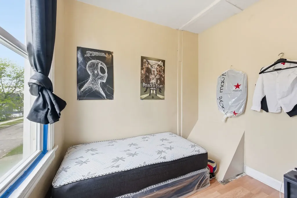 6433 South Aberdeen Street Chicago IL 60621