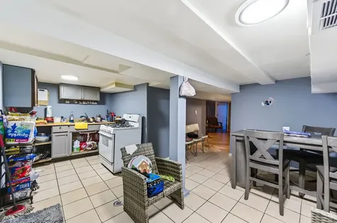6433 South Aberdeen Street Chicago IL 60621