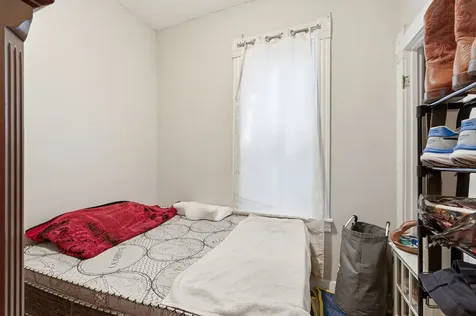 6433 South Aberdeen Street Chicago IL 60621