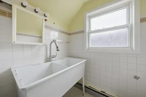3100 Clinton Avenue Berwyn IL 60402