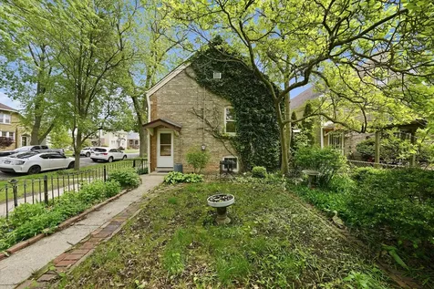 3100 Clinton Avenue Berwyn IL 60402