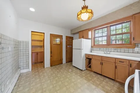 3100 Clinton Avenue Berwyn IL 60402